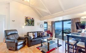 Villa Topaz At Palm Beach By Waiheke Unlimited